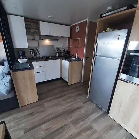 Camping Serenity 565 Au Des Reves-camping 4 Etoiles-mobil 3ch-6pl-clim-sdb- Wc Separe-au Calme, Belle Vue Sur Le Lac, Sans Vis A Vis *