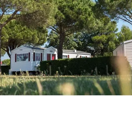 Camping Serenity 565 Au Des Reves-camping 4 Etoiles-mobil 3ch-6pl-clim-sdb- Wc Separe-au Calme, Belle Vue Sur Le Lac, Sans Vis A Vis