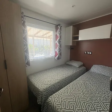 Kemp Serenite-565 Au Des Reves-camping 4 Etoiles-mobilhome 3ch-6pl-clim-sdb-wifi-au Calme, Belle Vue Sur Le Lac, Sans Vis A Vis Lattes