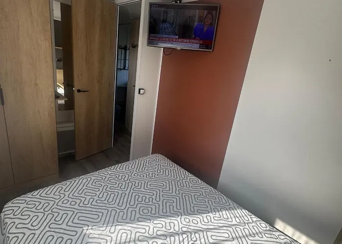 Serenity 565 Au Des Reves-camping 4 Etoiles-mobil 3ch-6pl-clim-sdb- Wc Separe-au Calme, Belle Vue Sur Le Lac, Sans Vis A Vis *